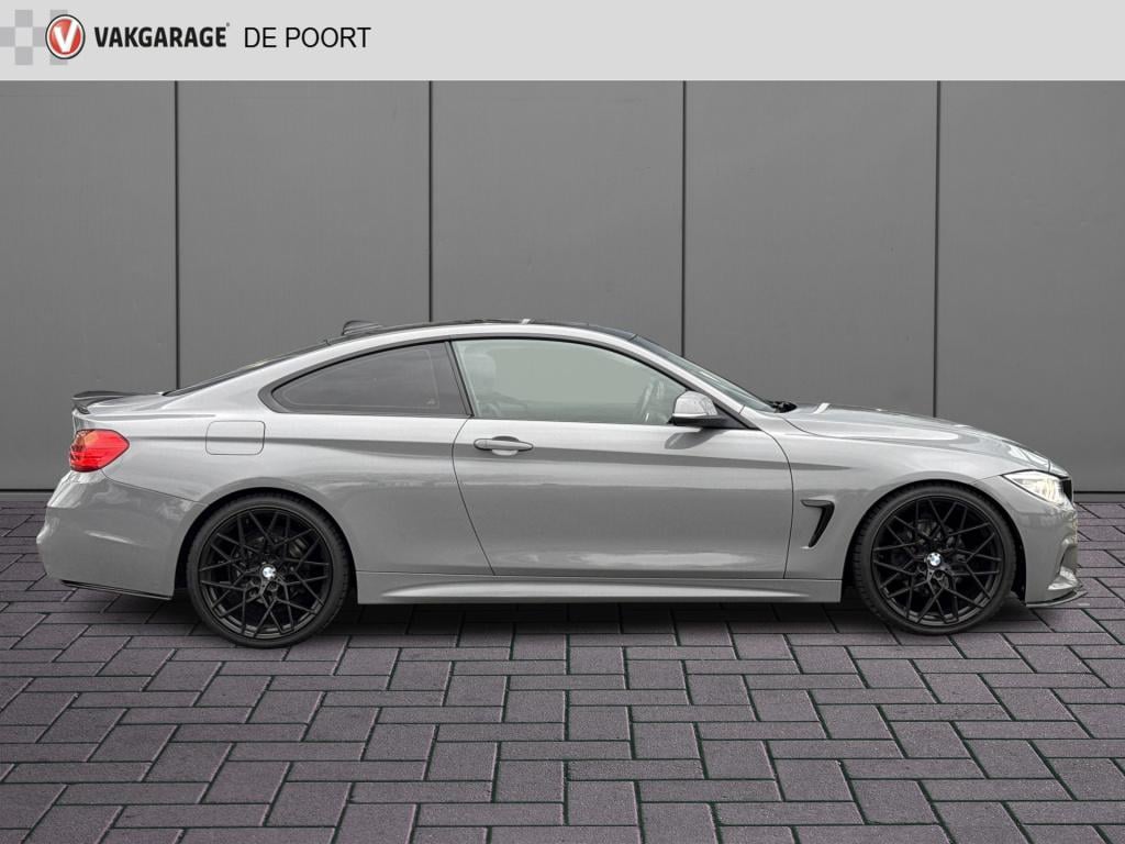 BMW 4 Serie coupé 428i xdrive m sport | m4 look | dakraam | 20'' sportvelge
