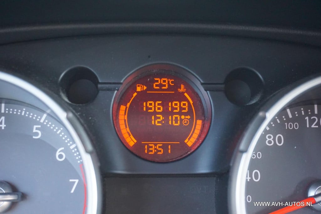 Nissan Qashqai 2.0 acenta