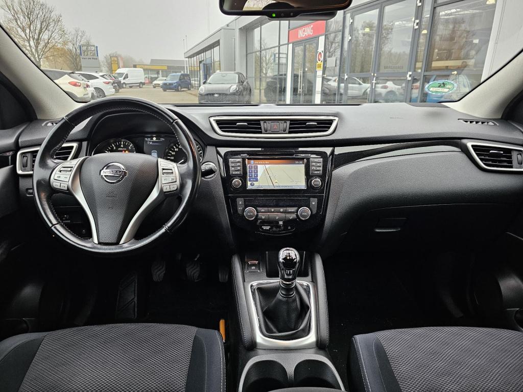 Nissan Qashqai 1.2 connect edition