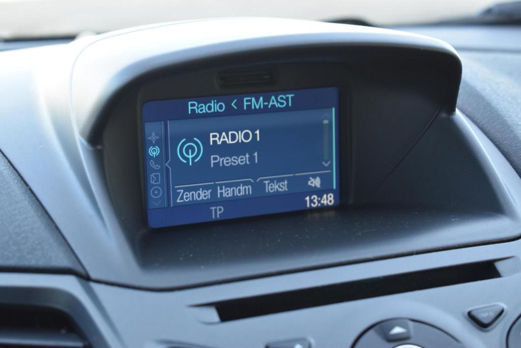 Ford Fiesta 1.0 style | incl. nieuwe distributieriem | airco | navigatie | 