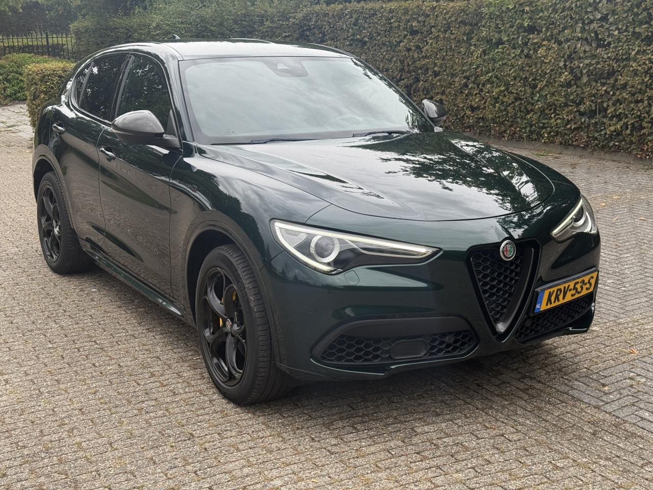 Alfa Romeo Stelvio - Veloce TI Q4 Verde Visconti Carbon 280PK