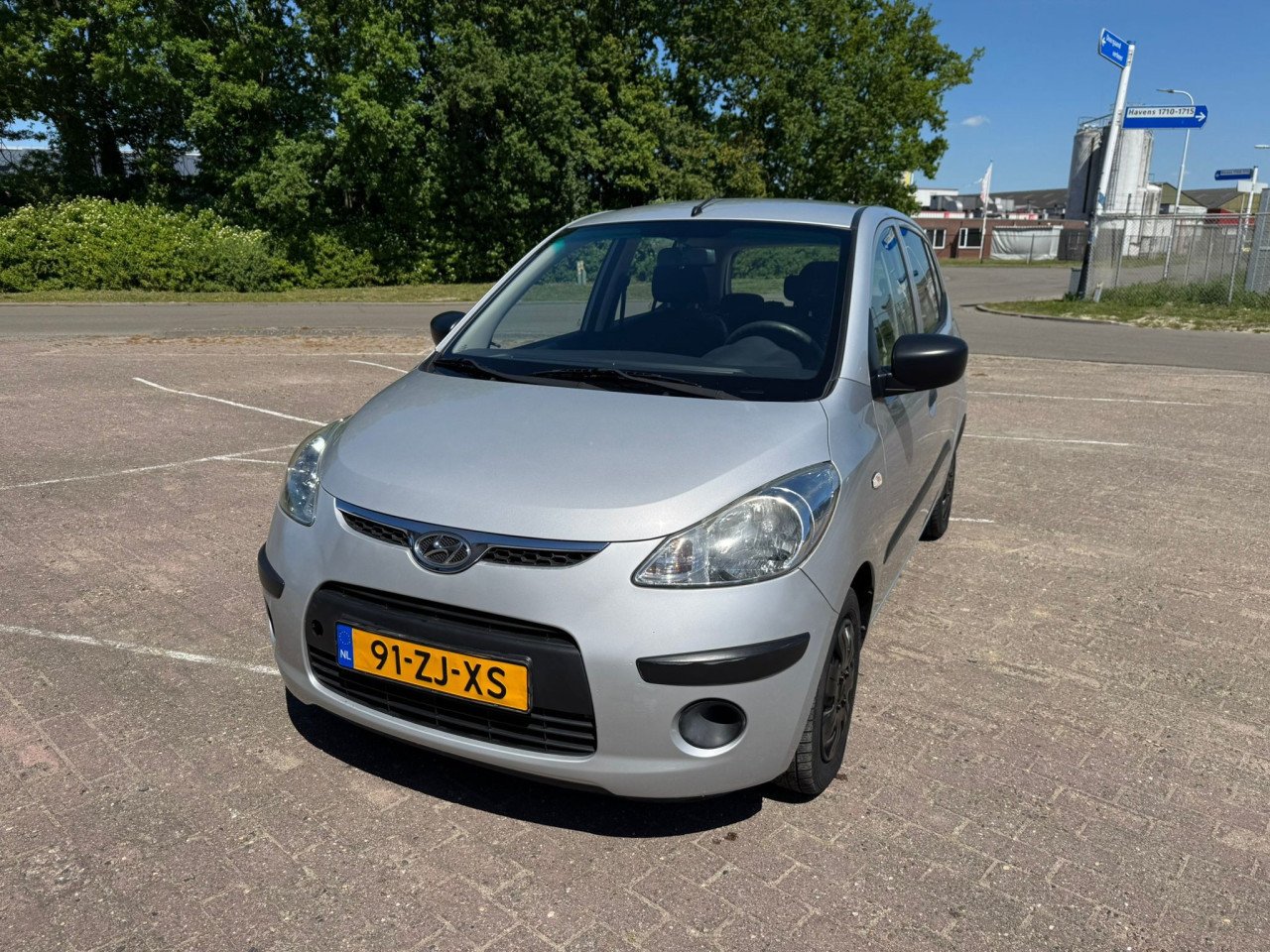 Hyunda i 10 bj 2008. 2250 euro