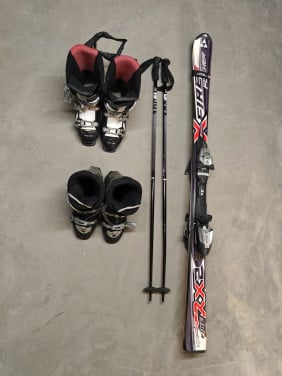 Skies, stokken & Skischoenen