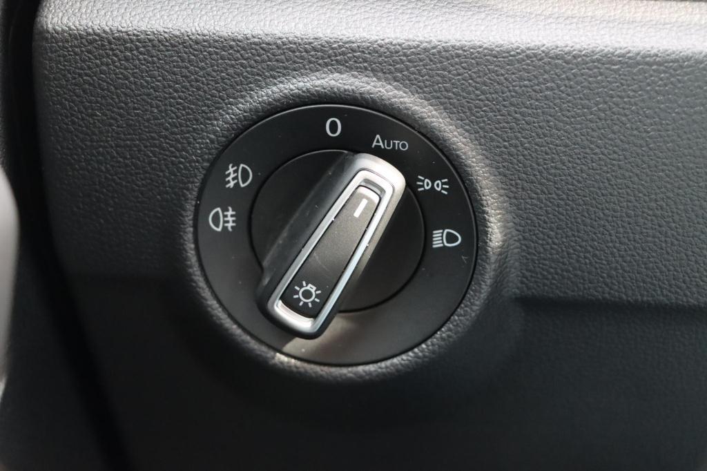 Volkswagen T-roc 1.5 tsi sport 150pk dsg7