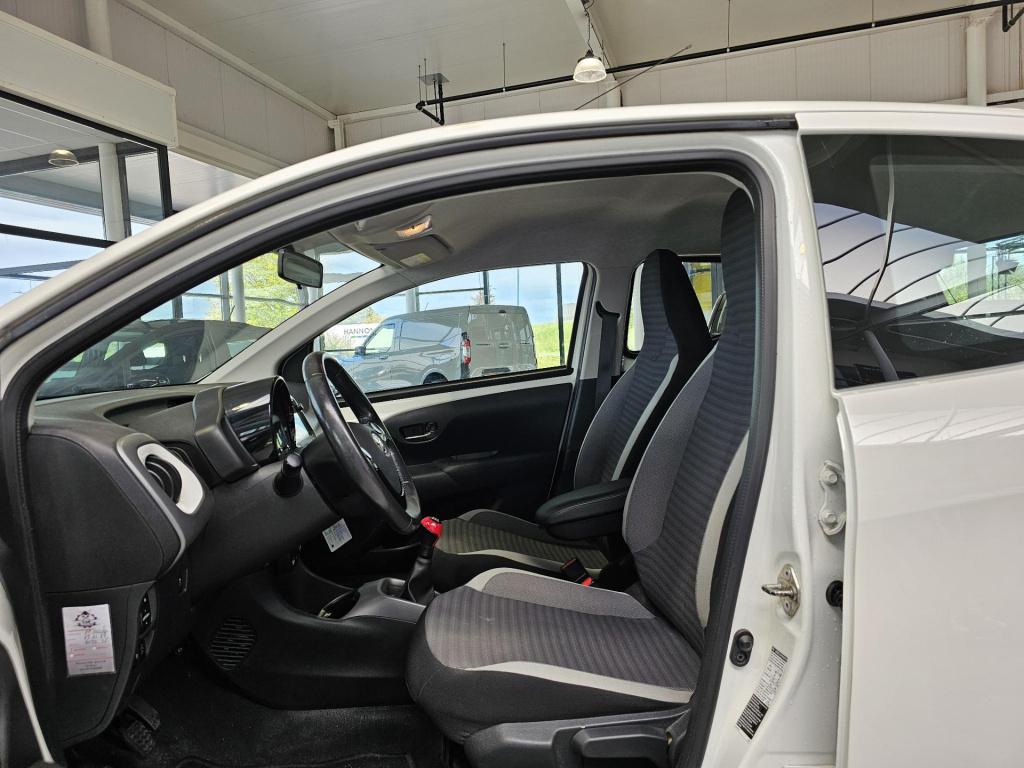 Toyota Aygo 1.0 vvt-i x-play limited