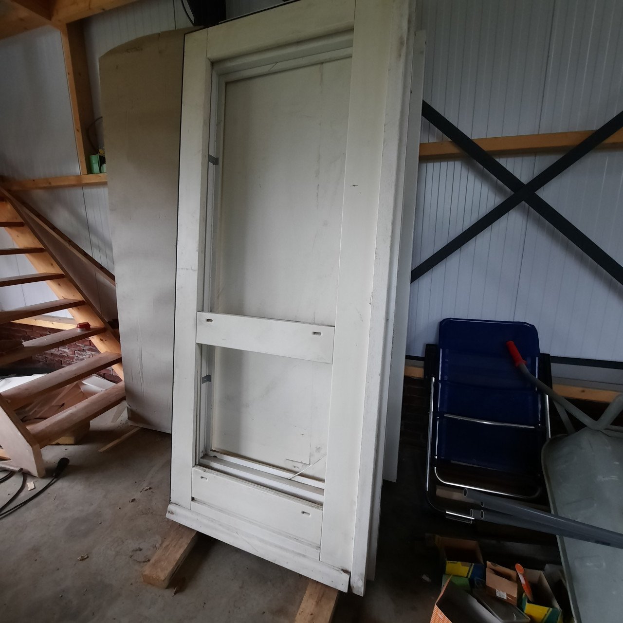 Partij nieuwe voordeuren 204.5 x 92.7 ook andere maten