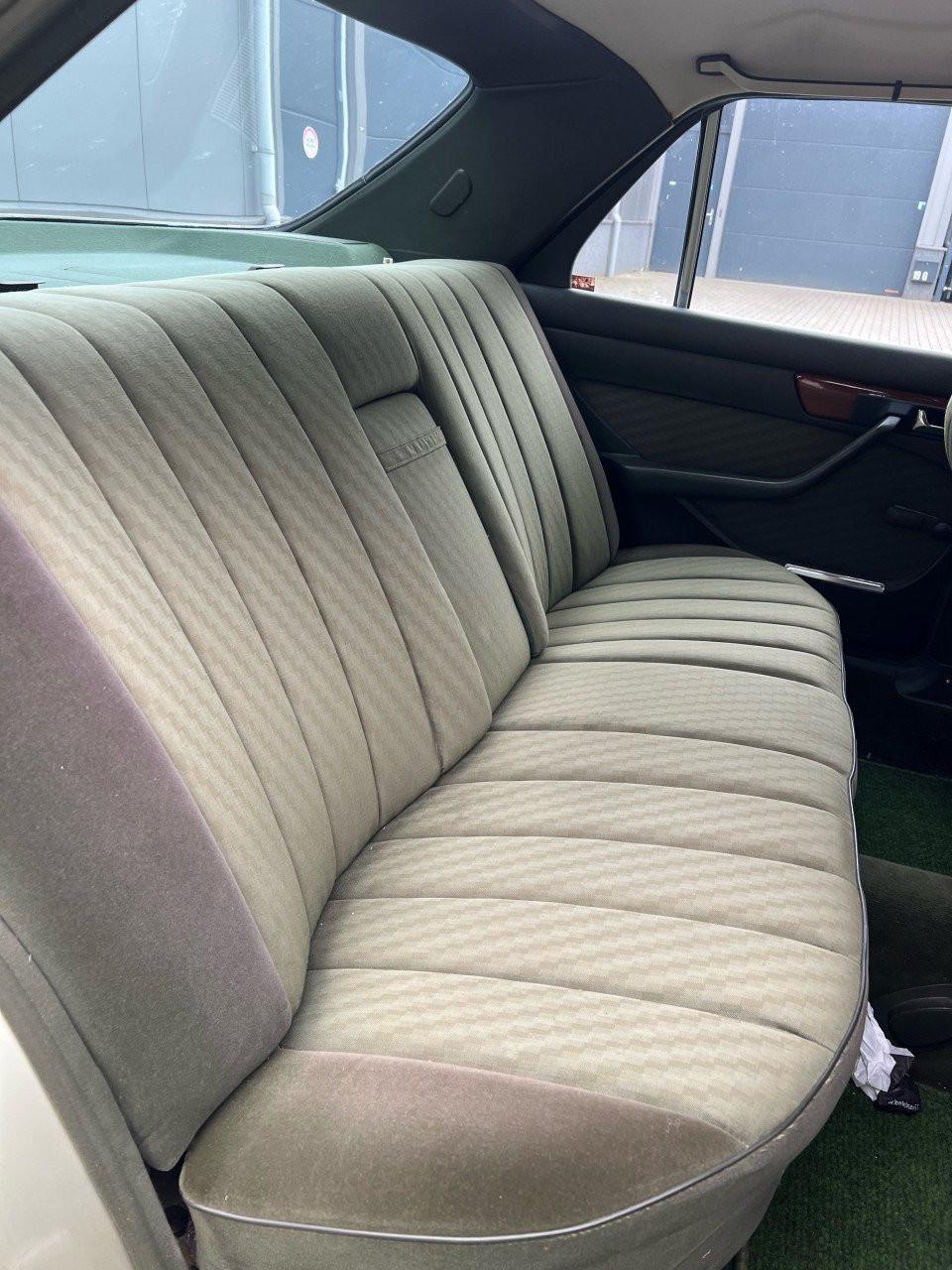 Mercedes-Benz S-klasse 280 S Automaat 2jaar apk