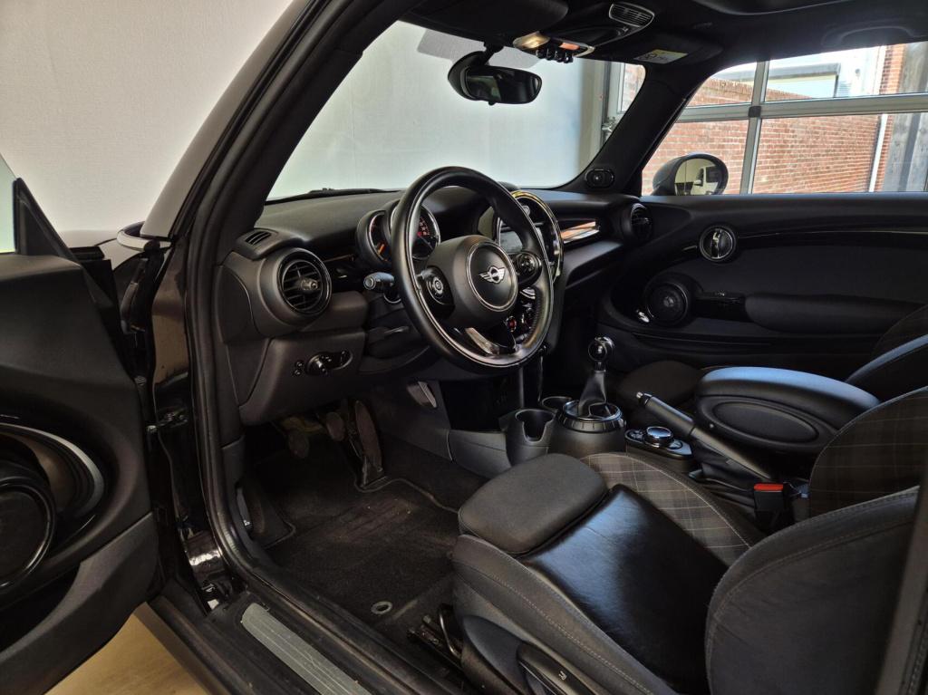 Mini 3-deurs 1.5 cooper chili serious business