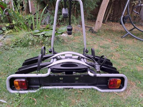 Te Huur Fietsendrager Thule