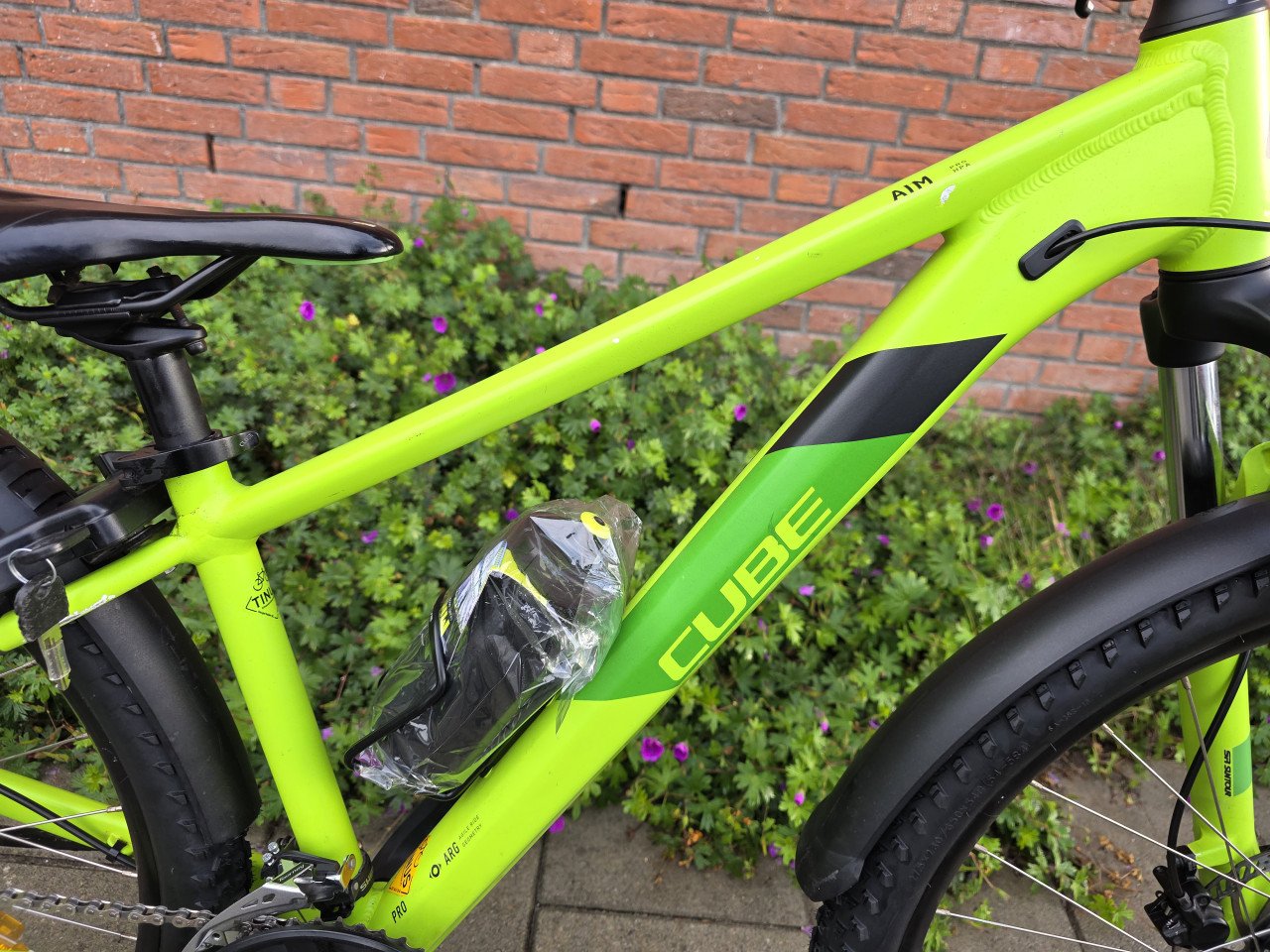 CUBE | AIM PRO | HPA | 27.5 INCH | FRAME 36 CM | NETTE STAAT!!