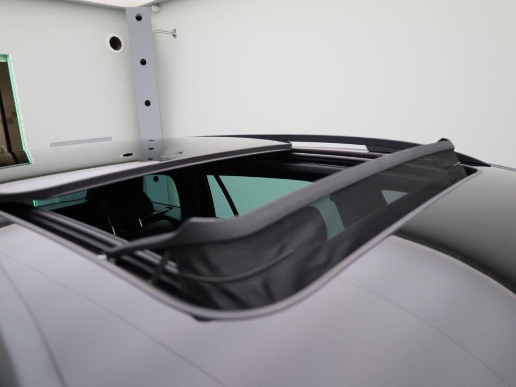 Skoda Kodiaq 1.5 tsi sportline business | panoramadak | trekhaak | sfeerver