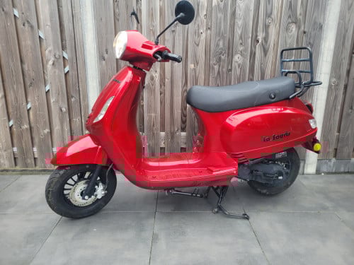 Te koop brom scooter 2021