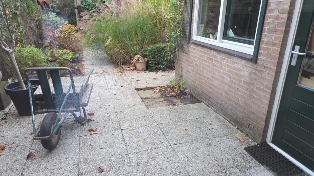 [Gratis] 40 stuks ingewassen grindtegels 10m2