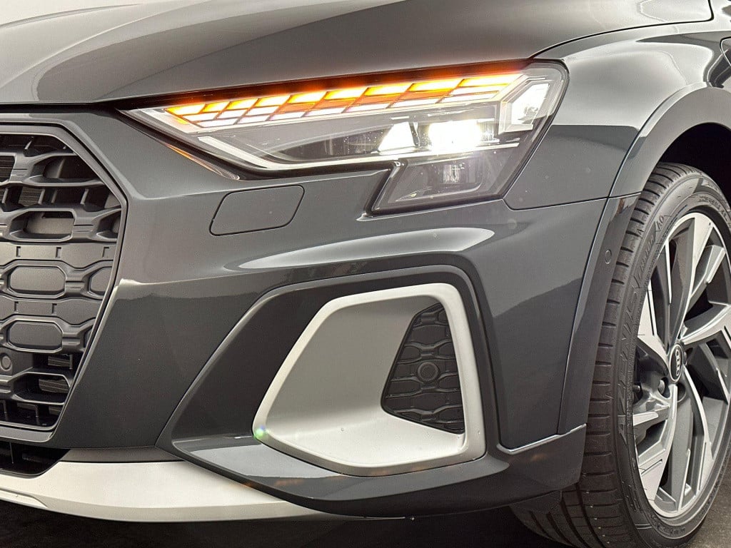Audi A3 allstreet advanced edition 40 tfsi e 150 kw / 204 pk sportba