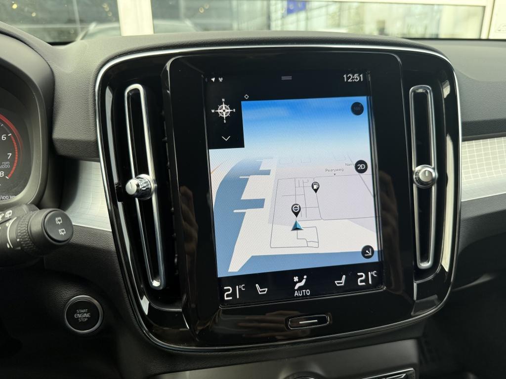Volvo XC40 t2 129pk aut8 momentum pro| adap.cruise| camera| standkachel| st