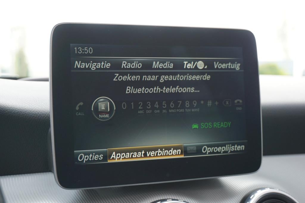 Mercedes-Benz Gla-klasse 180 ambition airco / navi / cruise / pano / parkee