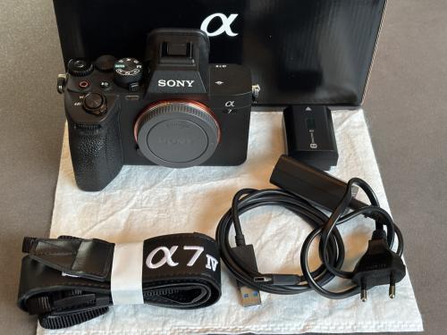Sony A7IV body