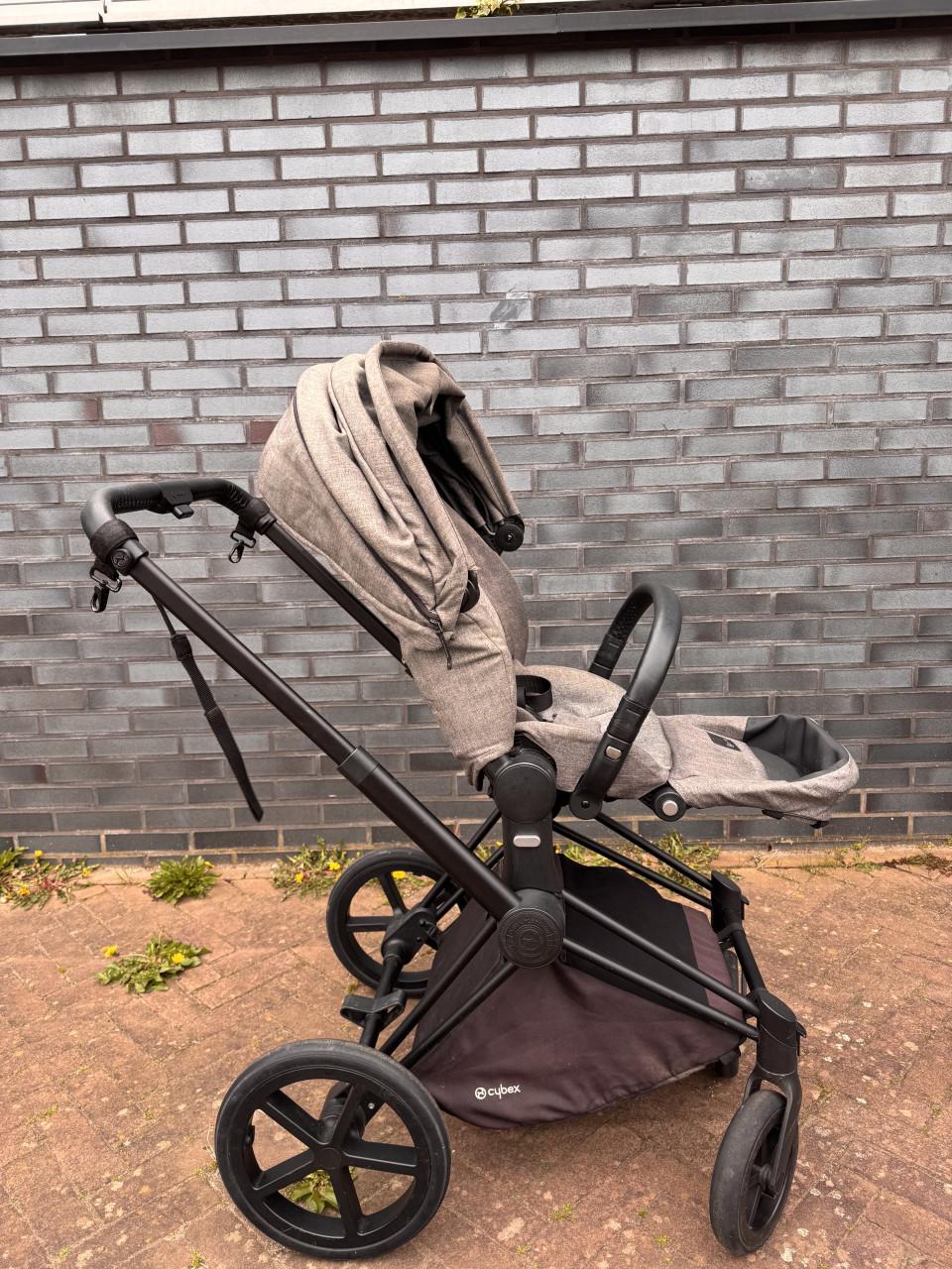 Cybex Priam Platinum kinderwagen