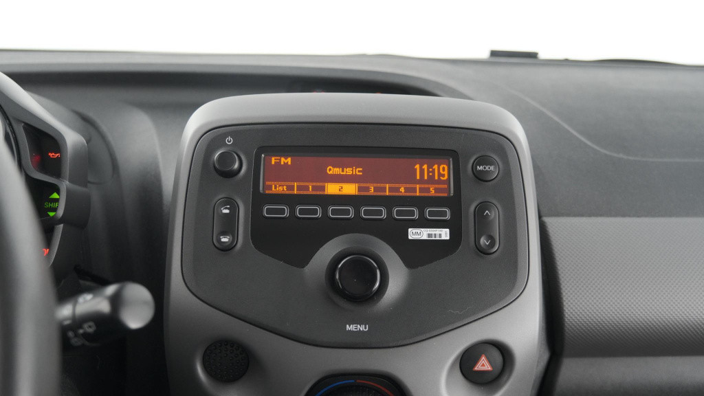 Peugeot 108 1.0 e-vti active | airco | allseasonbanden | elektrische ramen 