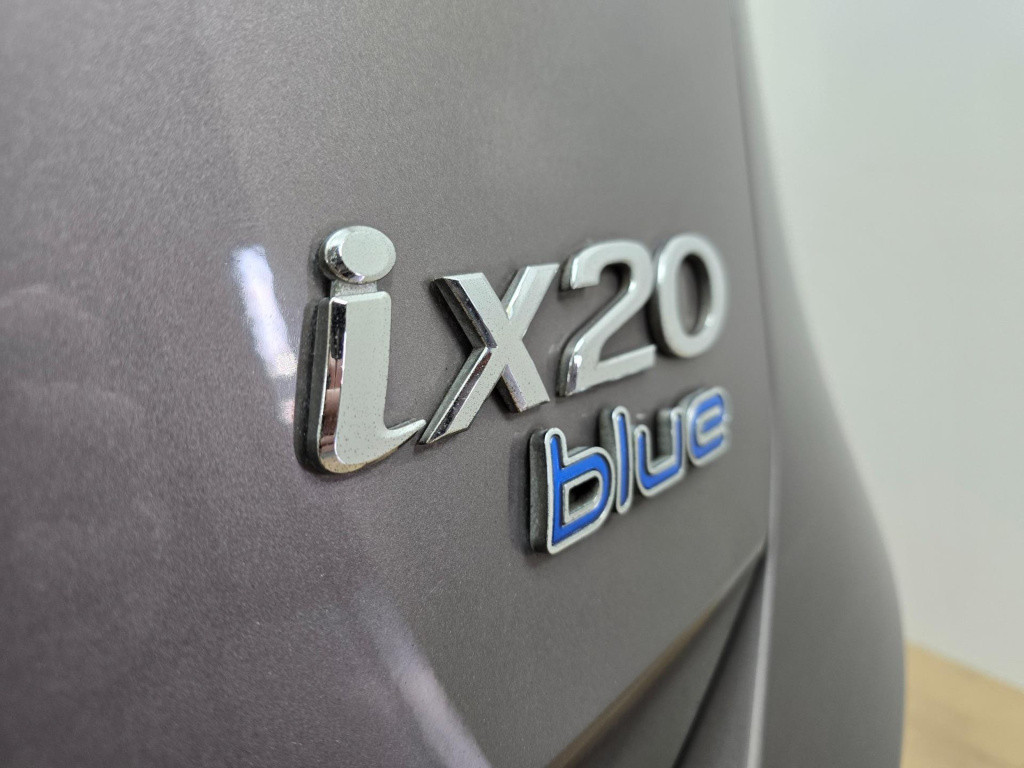 Hyundai Ix20 occasion 1.4i met trekhaak, cruisecontrol en clima airco | twe