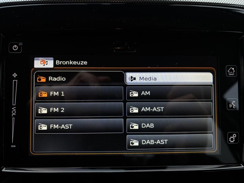 Suzuki Vitara style 1.4 boosterjet smart hybrid/10.000 km/trekhaak