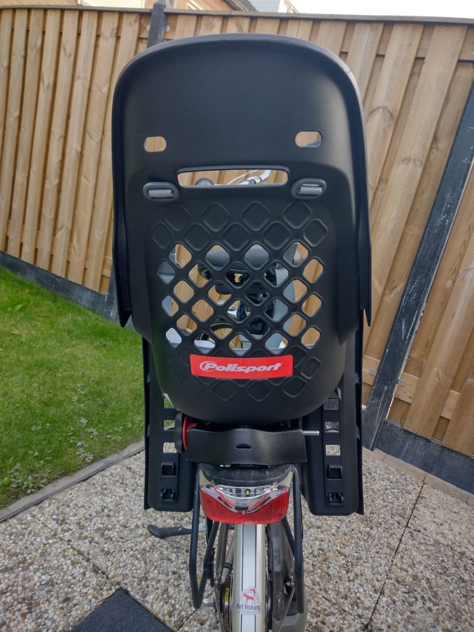 Polisport fietsstoeltje bevestiging op bagagedrager (GERESERVEERD)