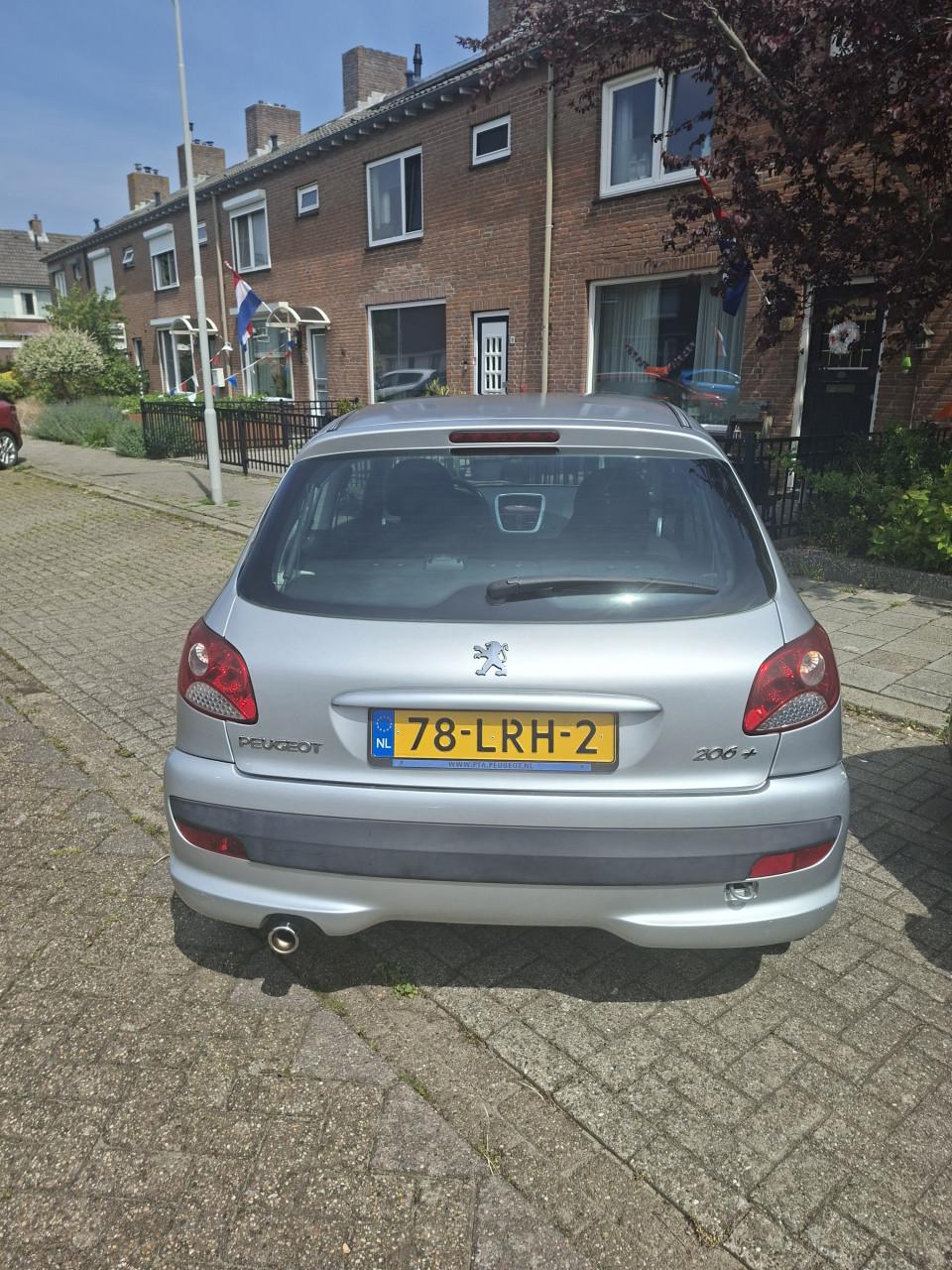 Peugeot 206+