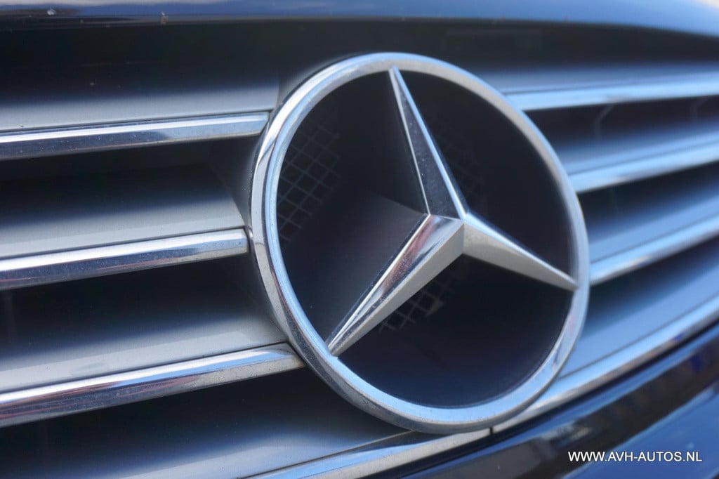 Mercedes-Benz Clk-klasse coupé 200 k. elegance automaat