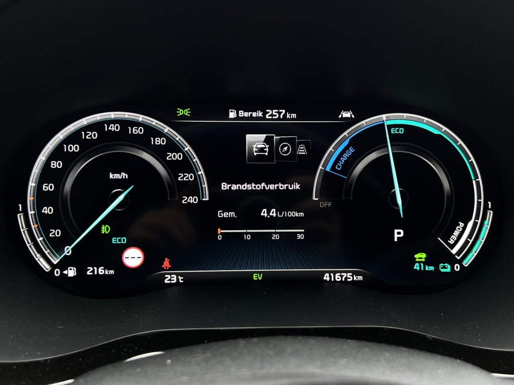 Kia Xceed 1.6 gdi phev executiveline | camera | apple\ android carplay | st