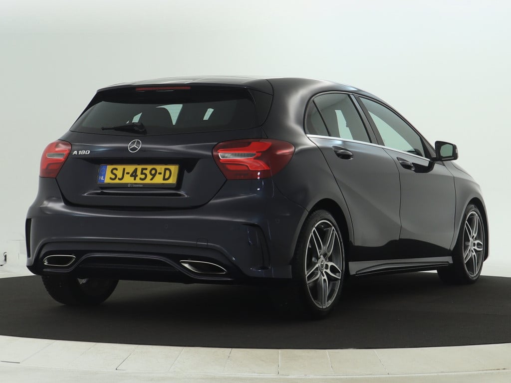 Mercedes-Benz A-Klasse 180 business solution amg | cruise control | stoelve