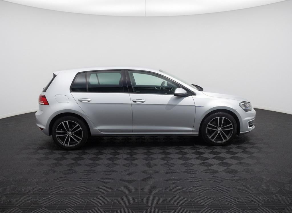 Volkswagen Golf 1.4 tsi gte connected series