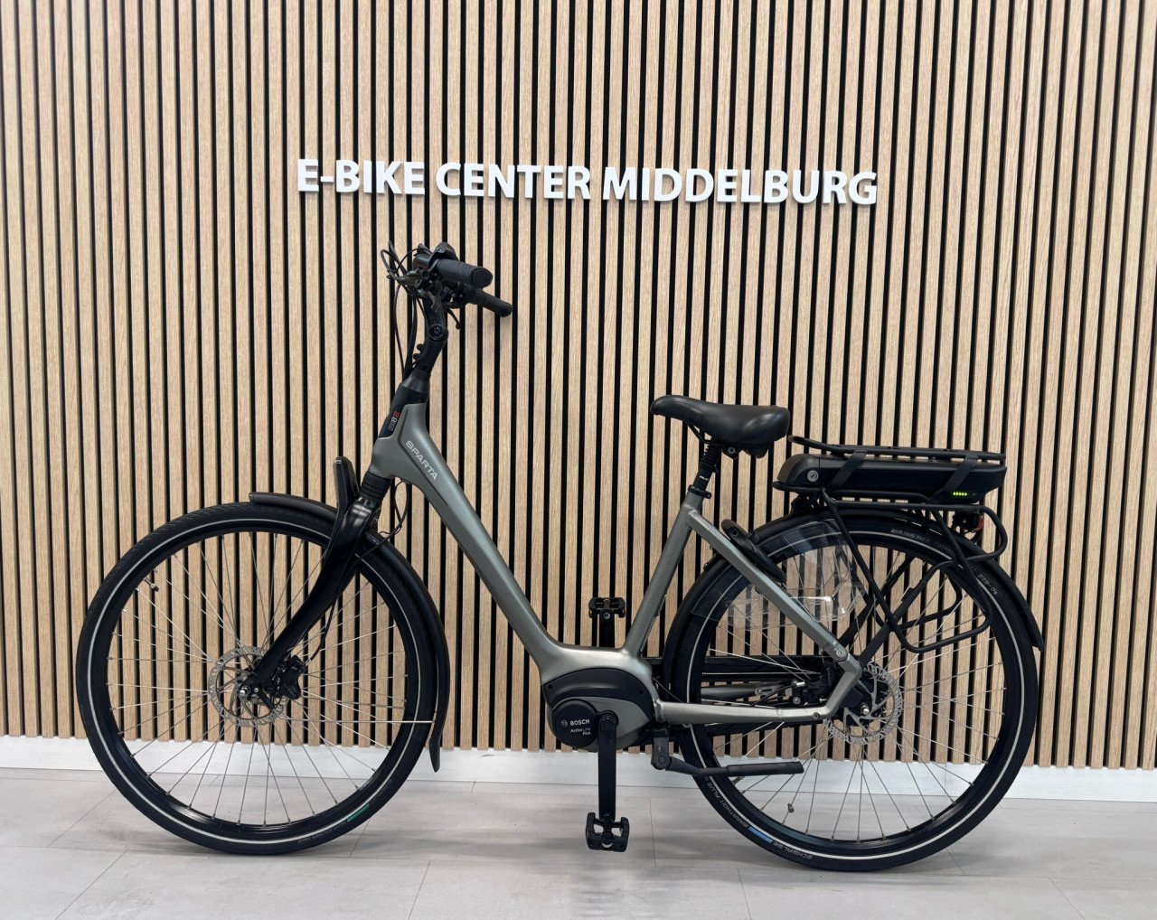 Sparta M8B Bosch Active Line Plus 400Wh 48CM 5937KM