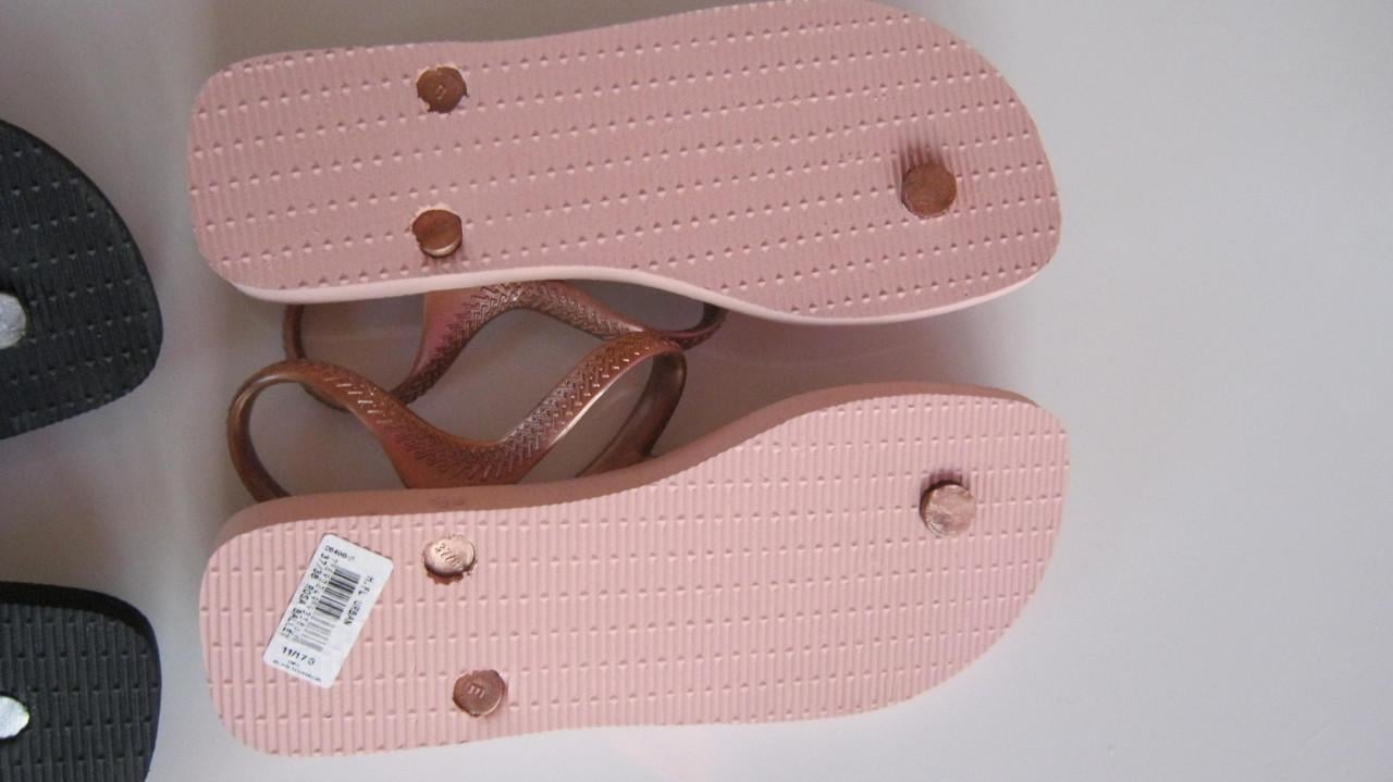 NIEUW 2 PAAR SLIPPERS VAN HAVANNA,S ALEBIJ VOOR 10 EURO