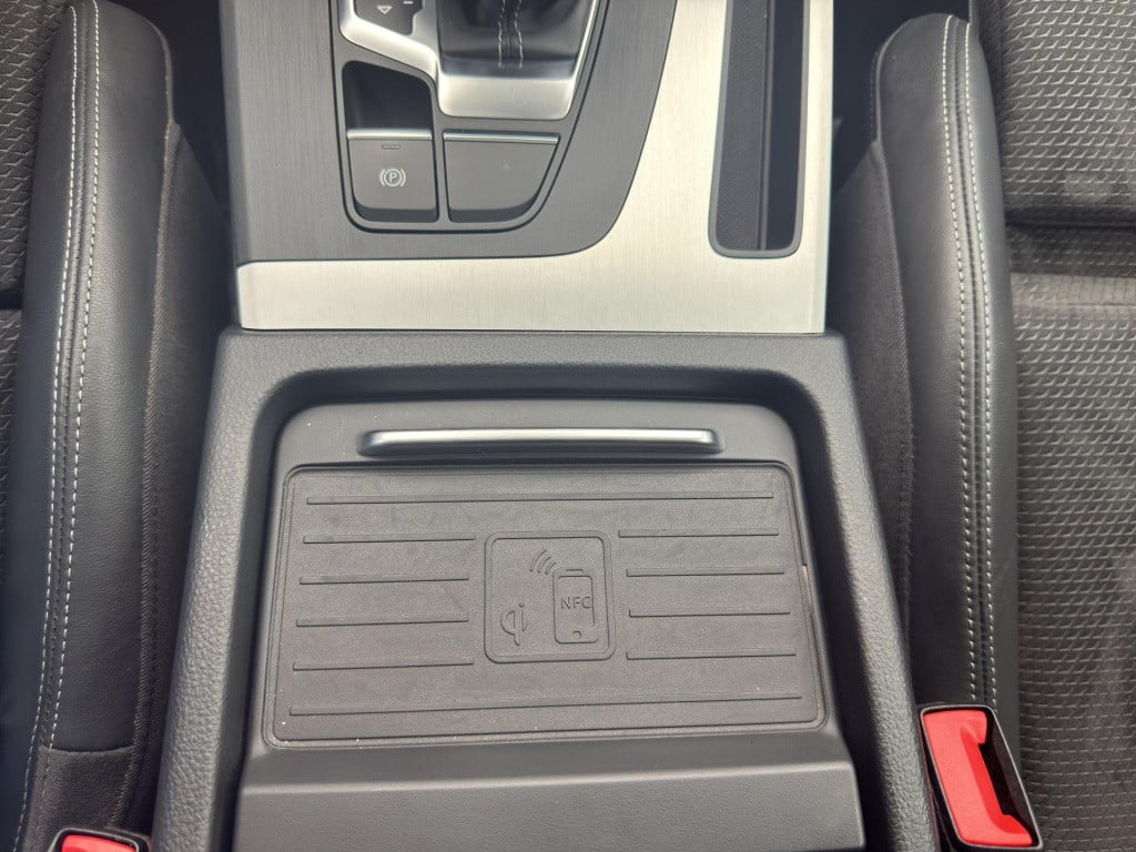 Audi Q5 55 tfsi e quattro competition s-line | luchtvering | head-up | 20"|