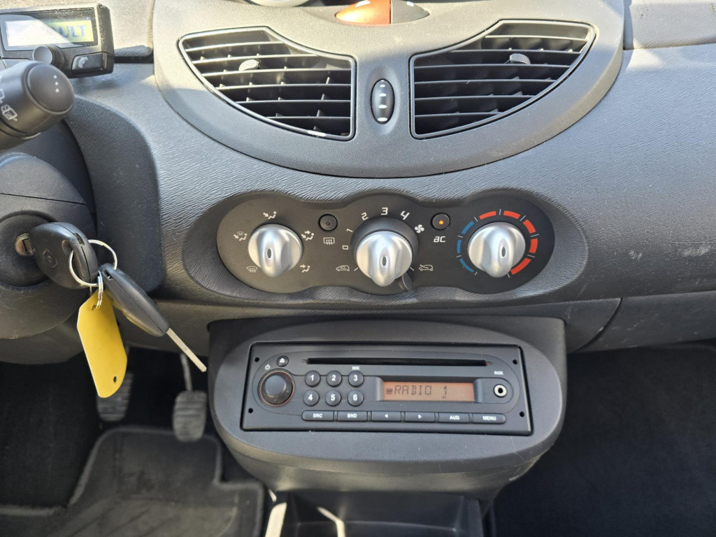 Renault Twingo 1.2-16v authentique