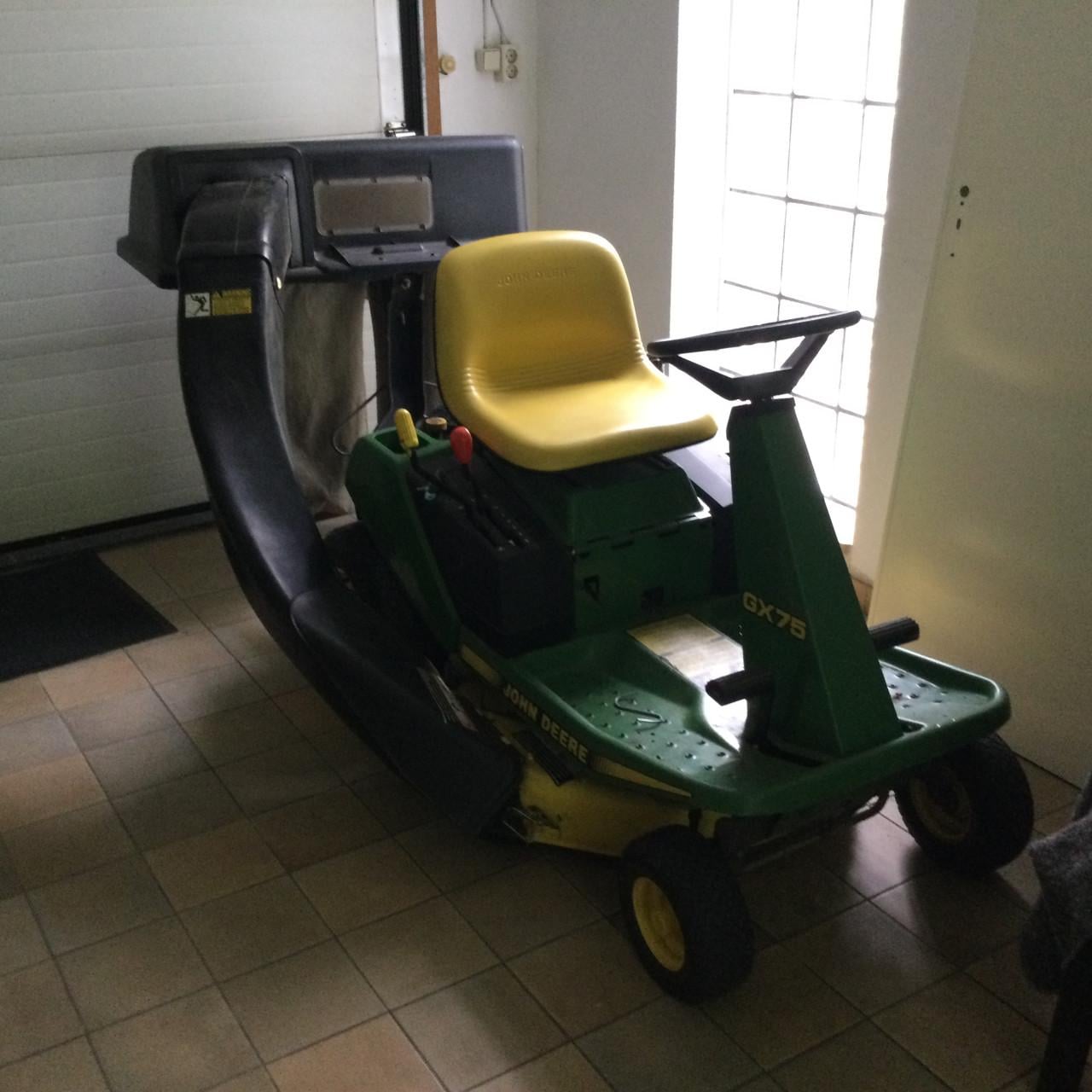 John deer grasmaaier zit maaier