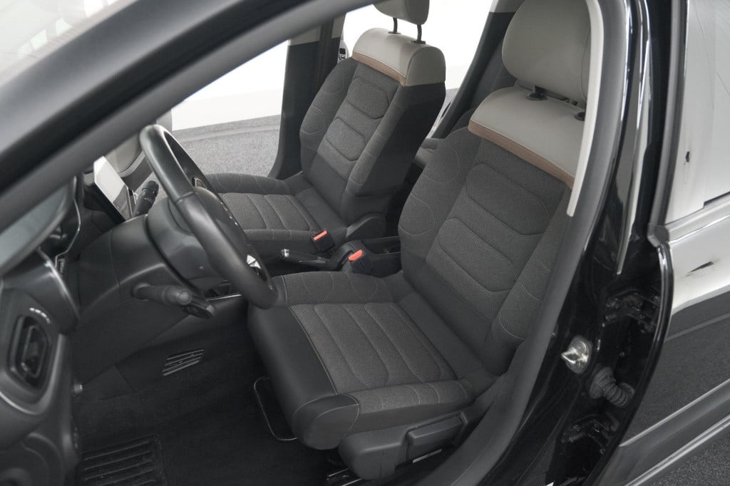 Citroen C3 puretech 82 feel edition | camera | navigatie | apple carplay