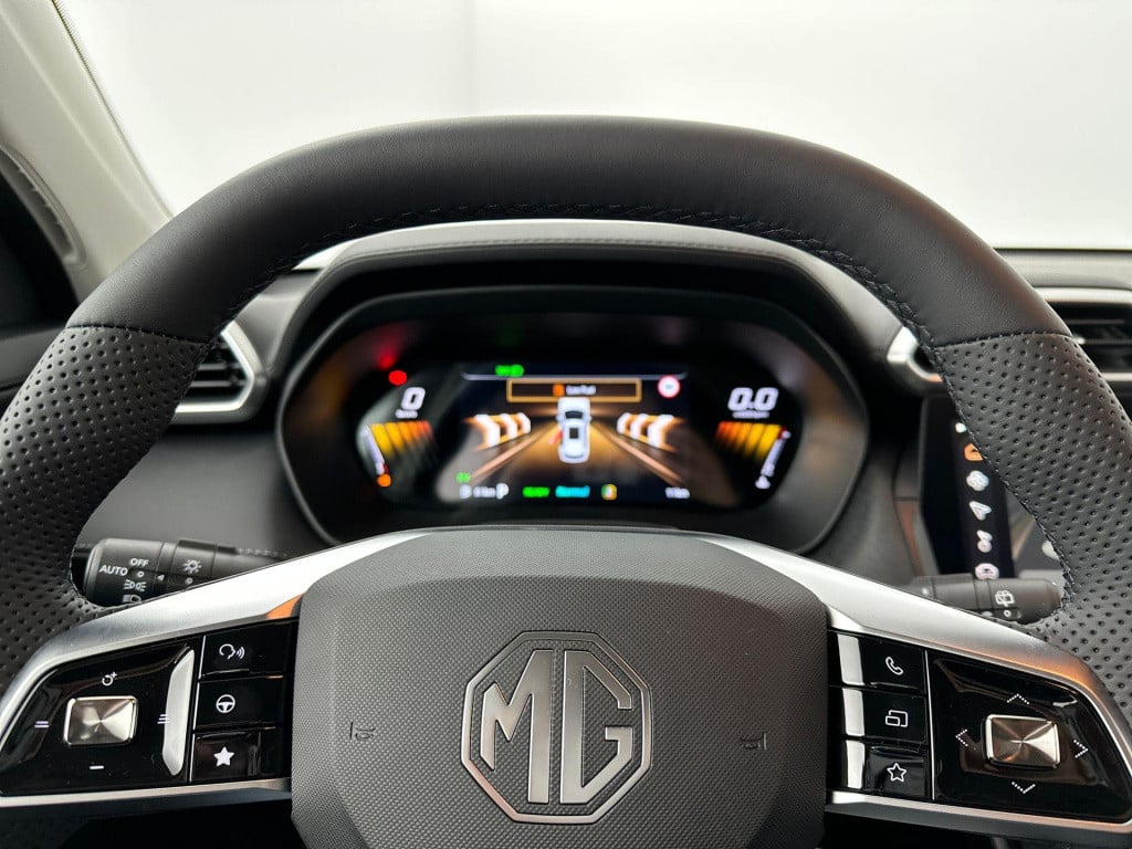 MG Onbekend 1.5 hybrid+ luxury super voordeel – op = op - 7 jaar garantie –