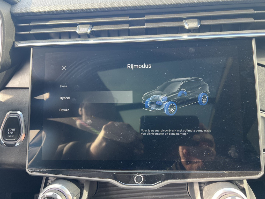 Lynk & Co 01 1.5 261pk plug in hybrid , zwarte velgen , panodak , 360 camer
