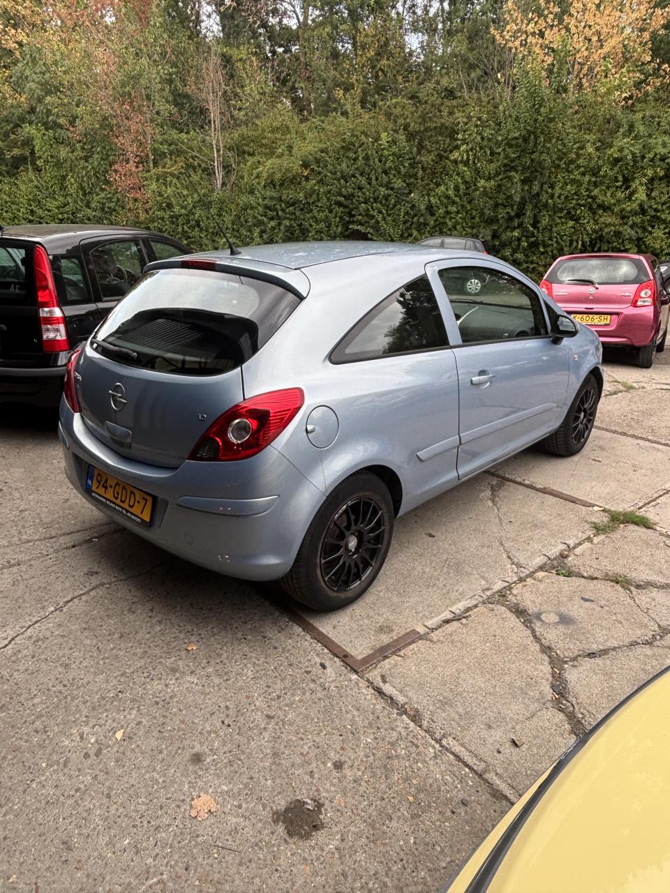 Opel corsa jaar apk