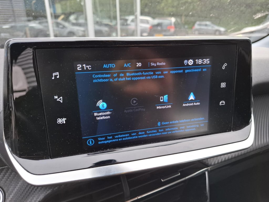 Peugeot 208 1.2 allure pack eat8 automaat clima/cam