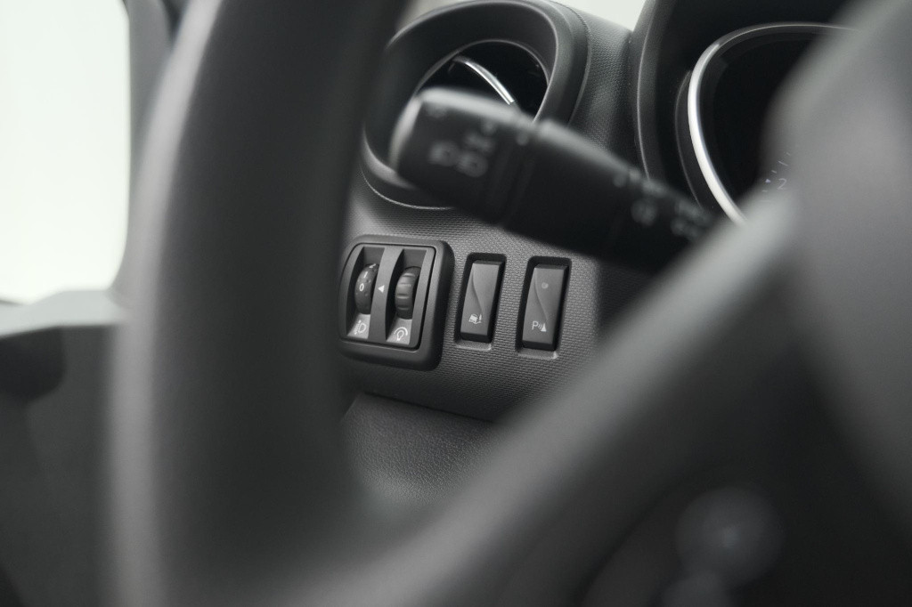 Renault Trafic 2.0 dci 120 t27 l1h1 work edition | trekhaak | apple carplay