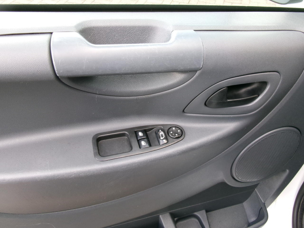 Citroen Jumpy 1.6 hdi l1/h1 airco, cr.control, side-bars