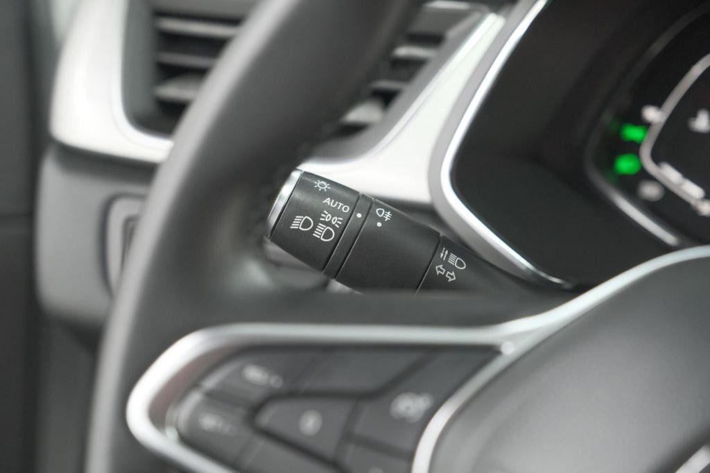 Renault Captur tce 130 intens | trekhaak | camera | parkeersensoren