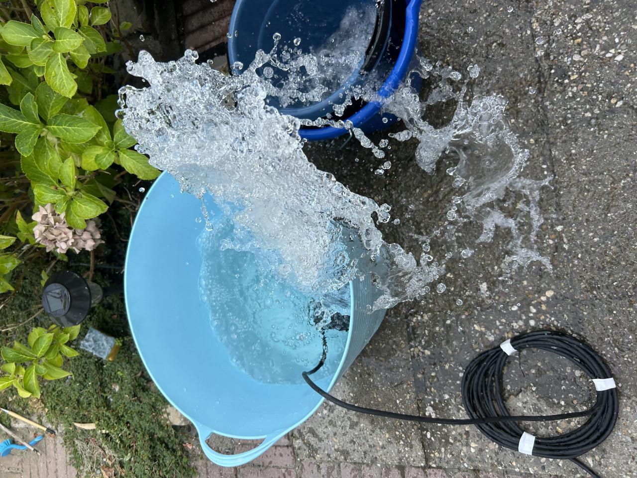 Te koop oase eco primium 10000 sterke en zuinige Vijverpomp snoer 5 meter