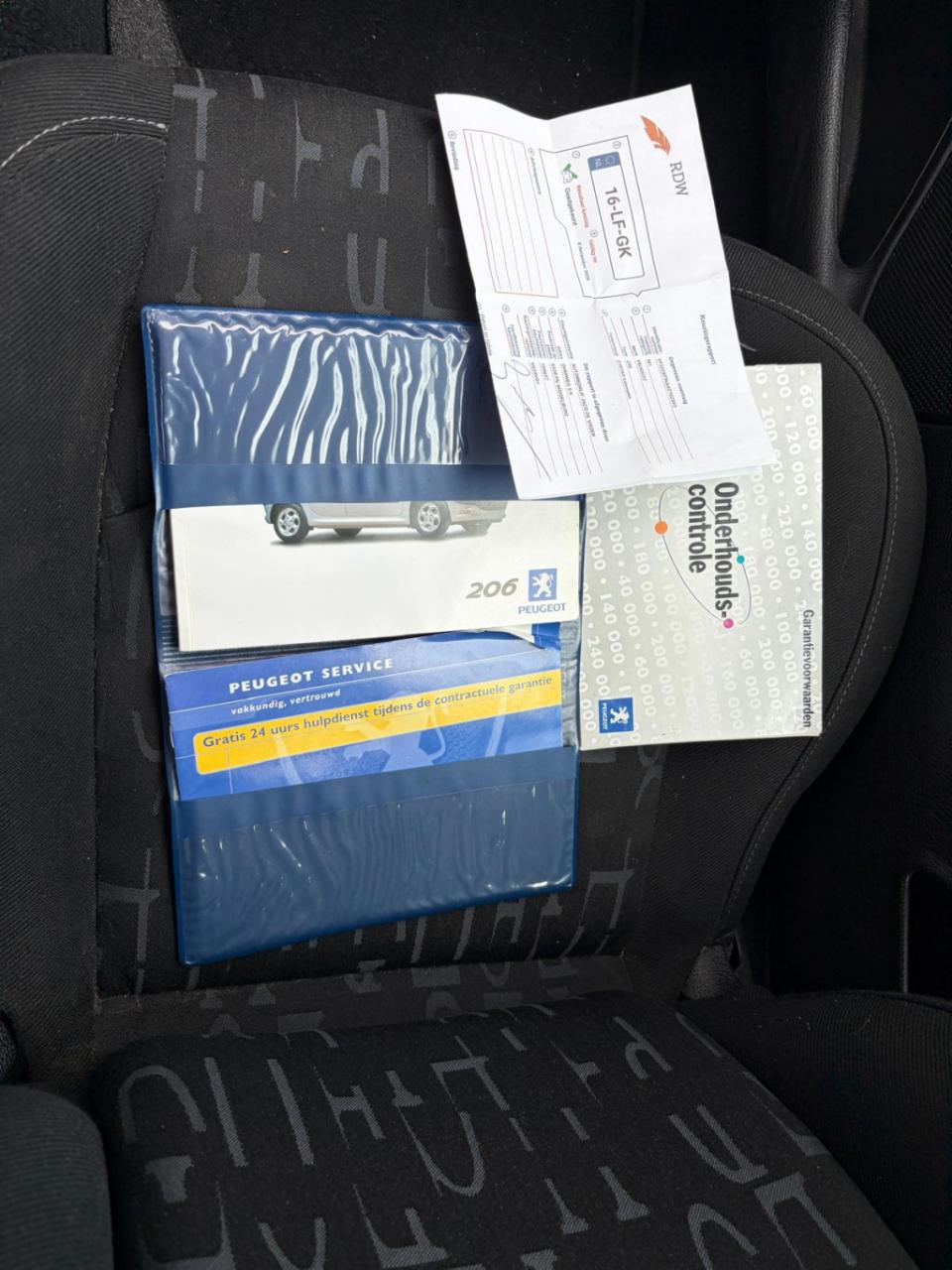 Peugeot 206 1.4 xs/inruilkoopje/apk tot december 2026/beginnersauto/