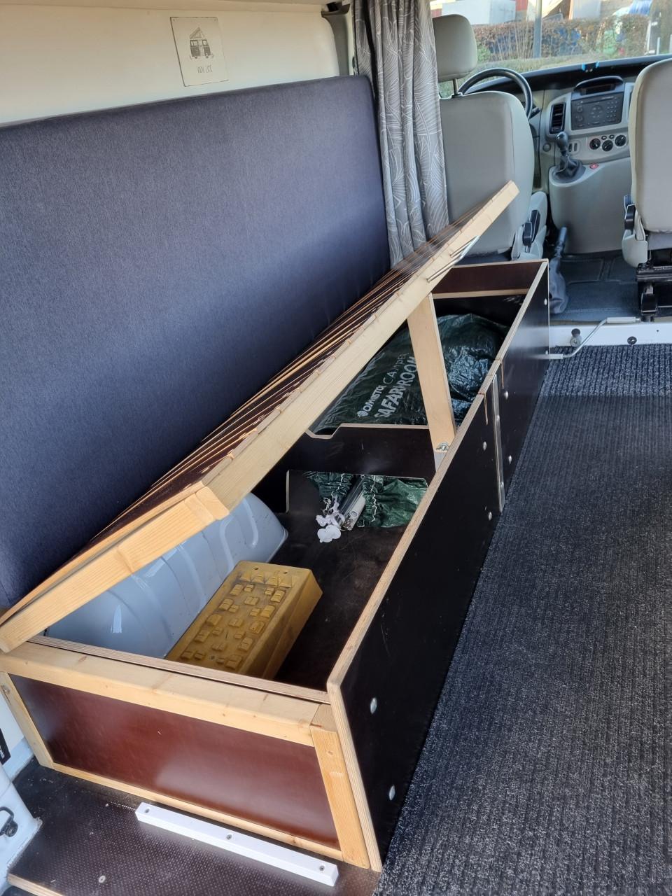 Opel vivaro 1.9 tdci Camperbus