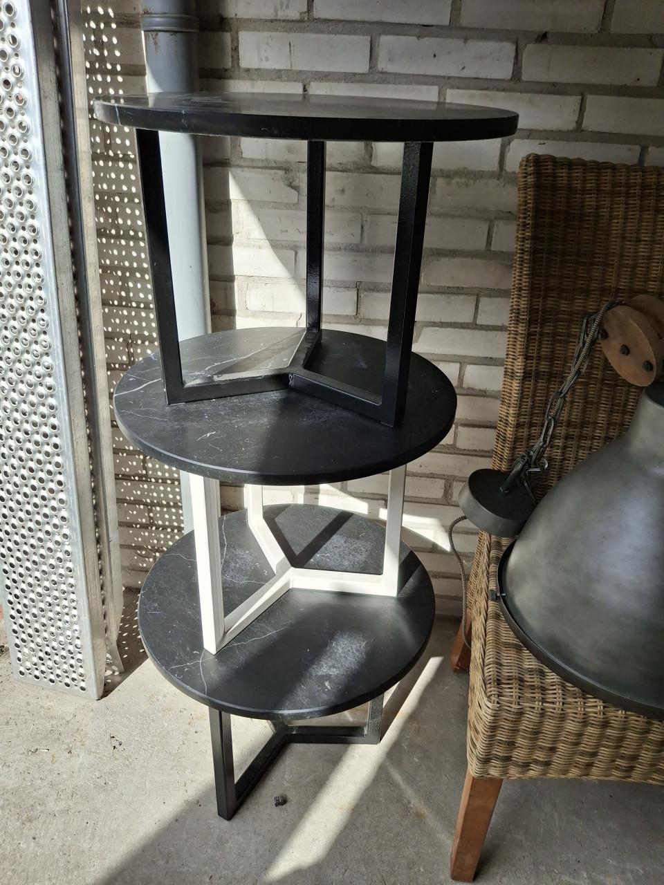 Te koop bijzet/salontafel