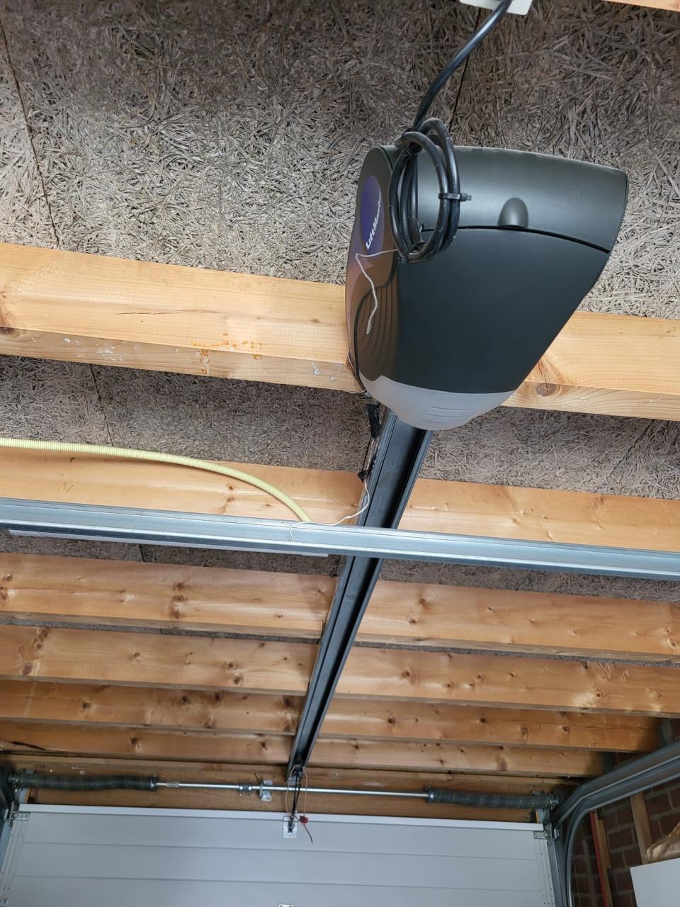 Electrische garagedeur Hormann