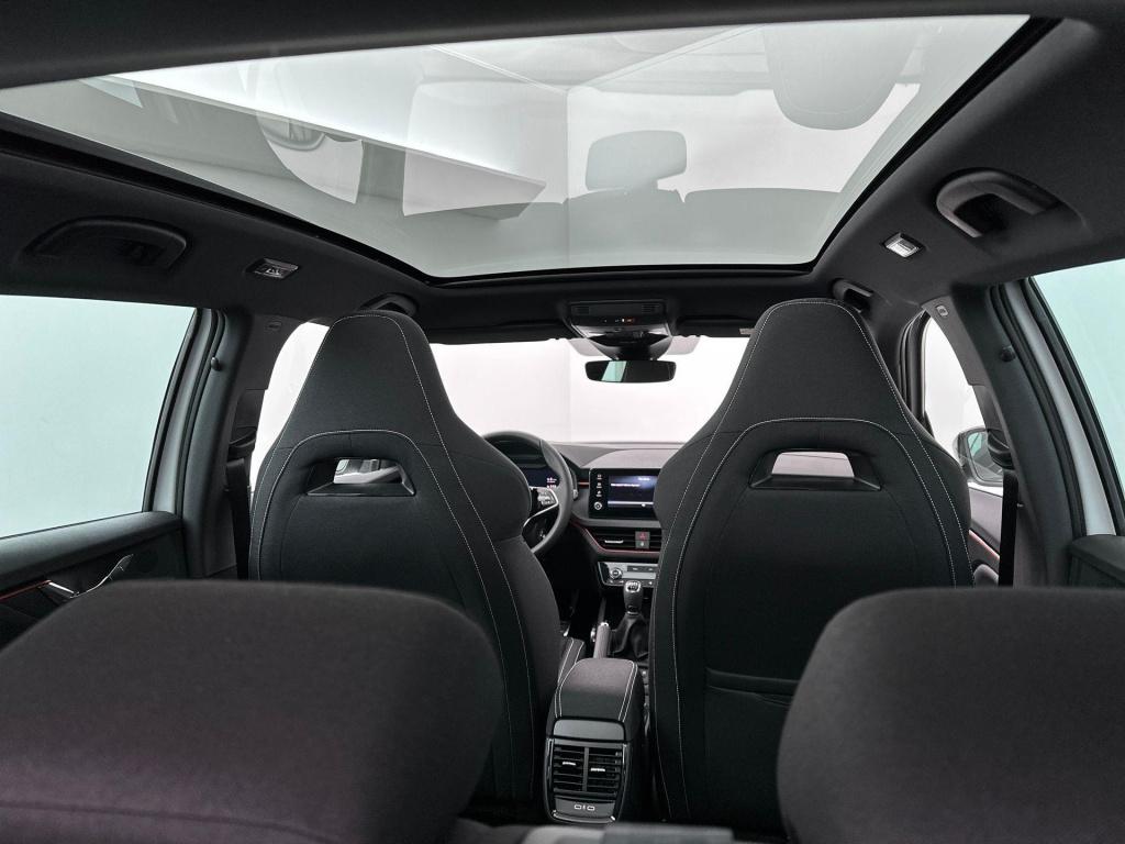 Skoda Kamiq monte carlo 1.0 tsi 85 kw / 115 pk suv 6 versn. ha